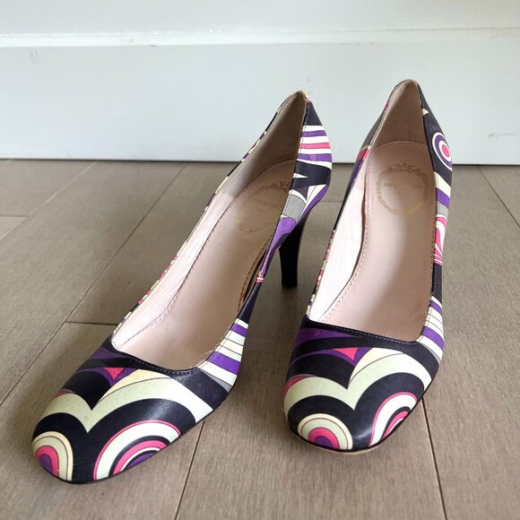 Emilio Pucci Pattern Heels - Picture 4 of 14
